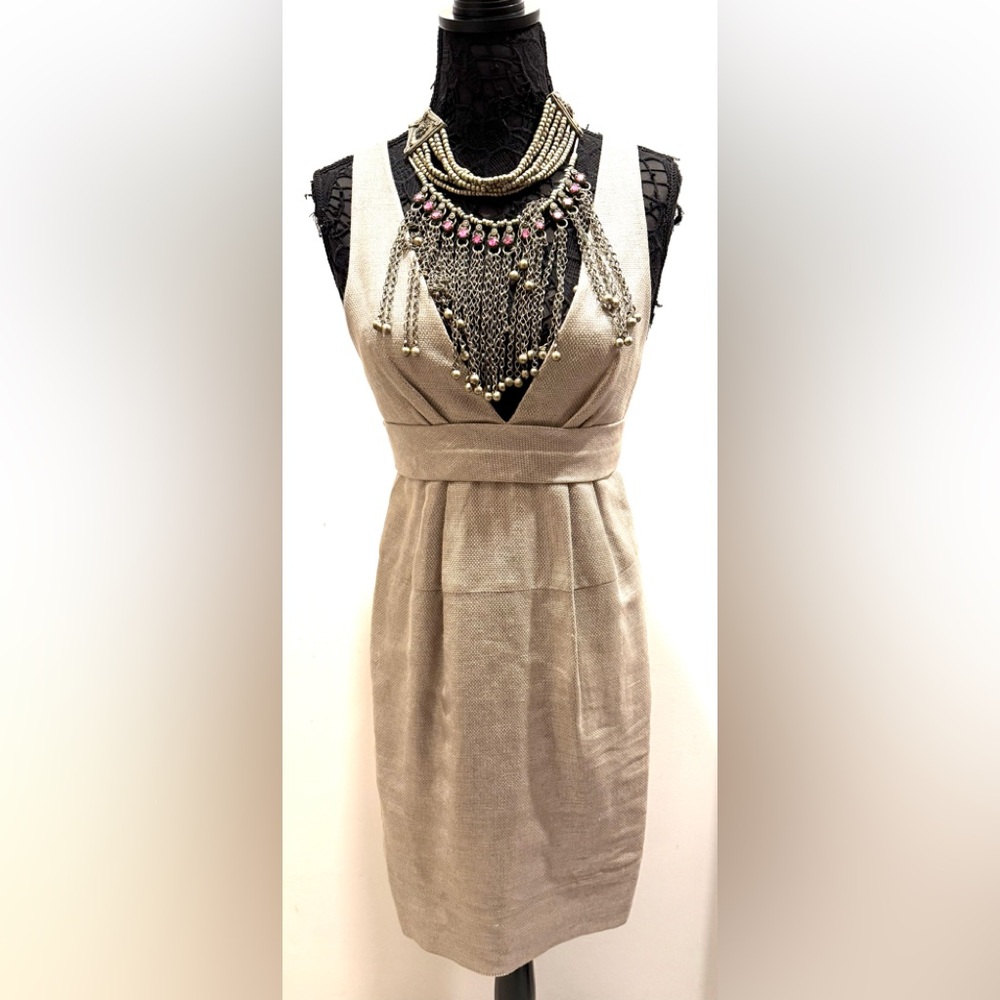 🔥Sexy  Mint V neck, backless, metallic linen,  figure flattering cocktail dress